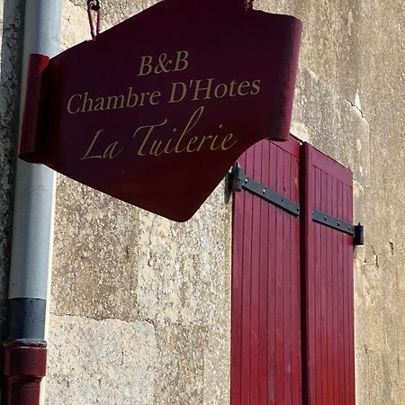 Verteuil-sur-CharenteLa Tuilerie住宿加早餐旅馆 外观 照片